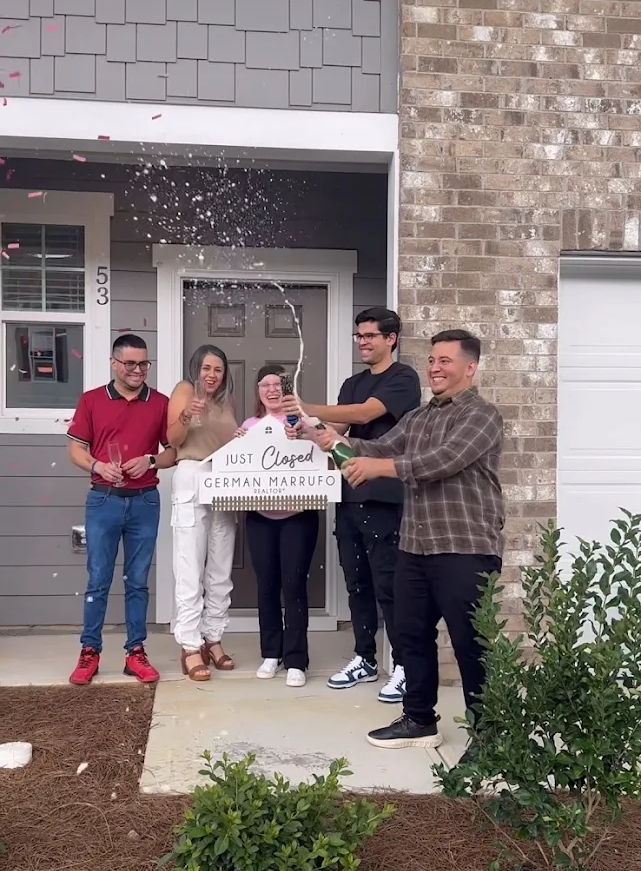 Entrega de llaves - Rocio Rubio